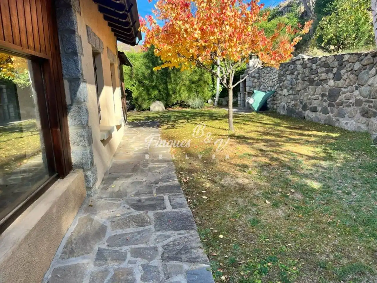 Garden of Houses for rent in Dorres  with Heating, Private garden and Parquet flooring