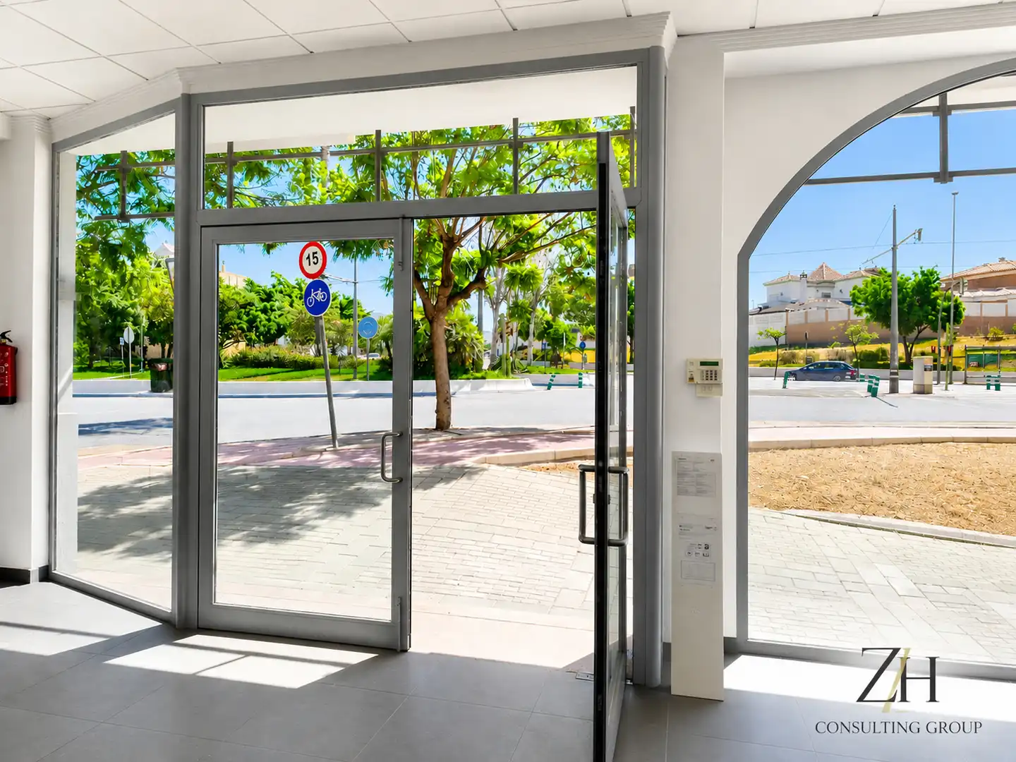 Business premises for sale in Avenida del Rey Juan Carlos I 1, imagen 3