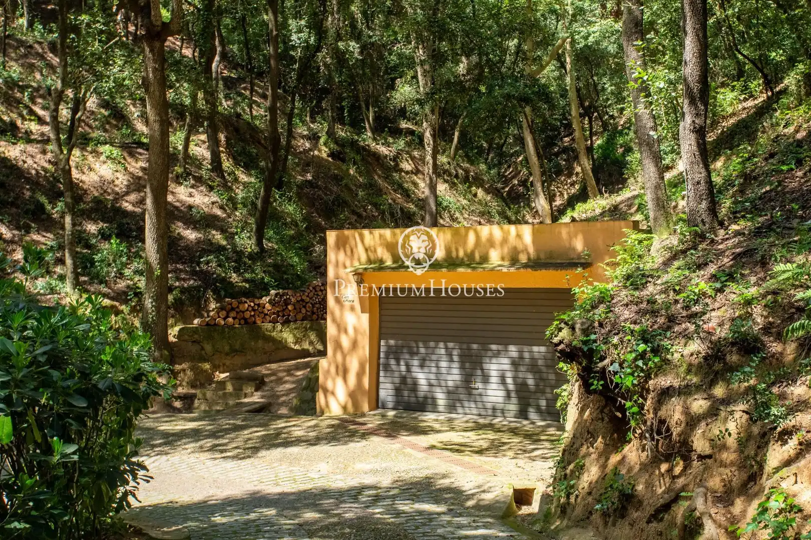 Vista exterior de Finca rústica en venta en Arenys de Munt con Aire acondicionado, Calefacción y Jardín privado