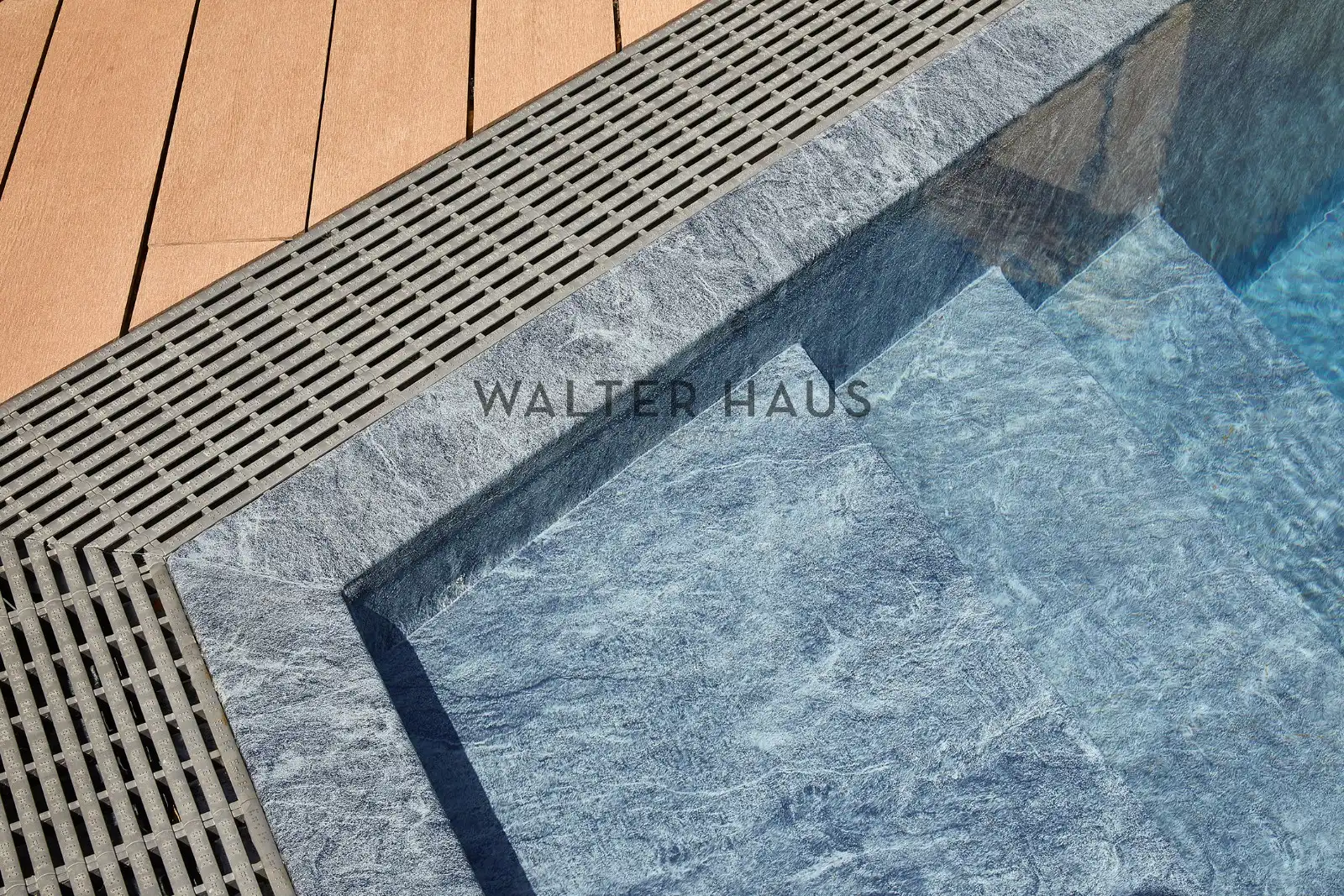 Piscina de Dúplex en venda en Barcelona amb Aire condicionat, Calefacció i Terrassa