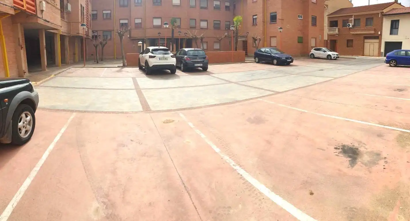 Pis en venda a marques de esquilache, Alhama de Aragón