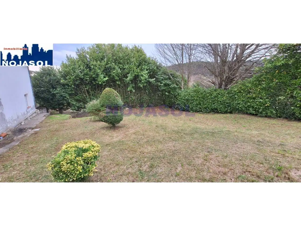 Houses for sale in Bareyo  with Private garden and Furnished