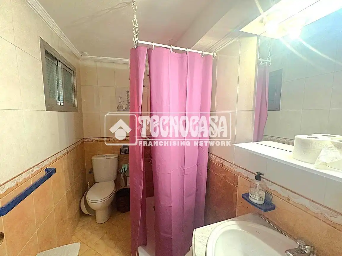 Baño de Casa adosada en venta en San Pedro Palmiches con Terraza y Balcón