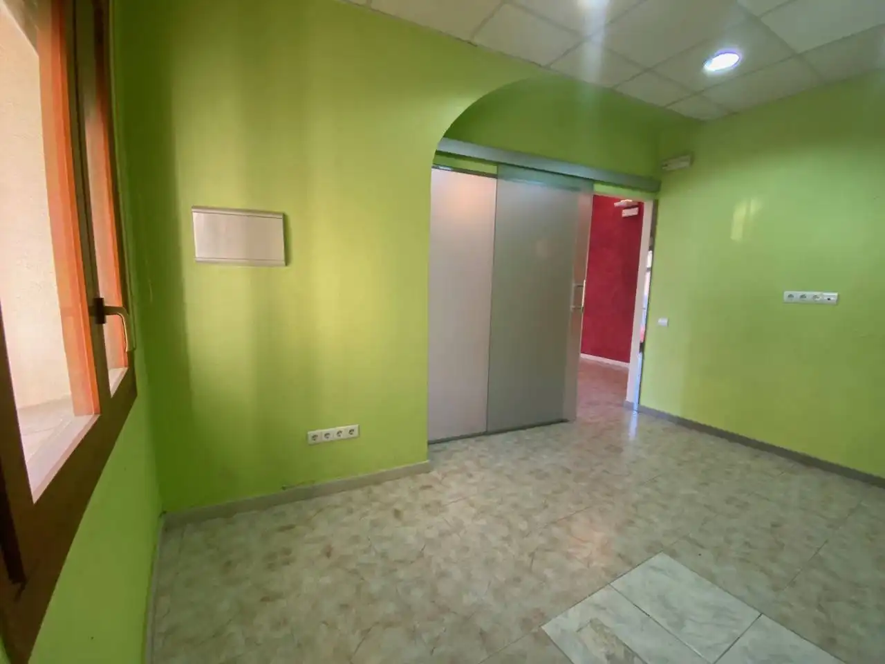 Local en venta en Mont-roig del Camp