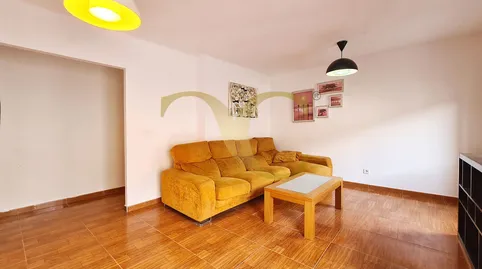 Foto 2 de Piso en venta en Calle Río Pigüeña, Ventanielles, Oviedo