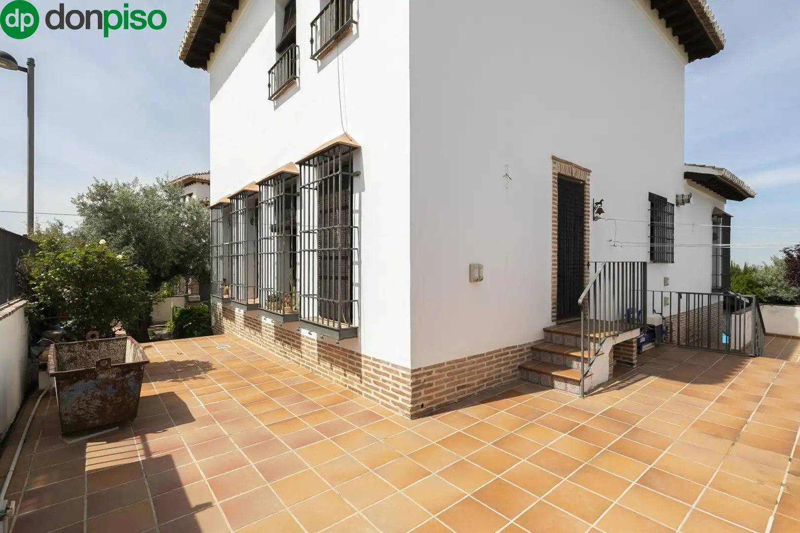 Houses for sale in Calle Cúllar Vega, Altos de la Zubia