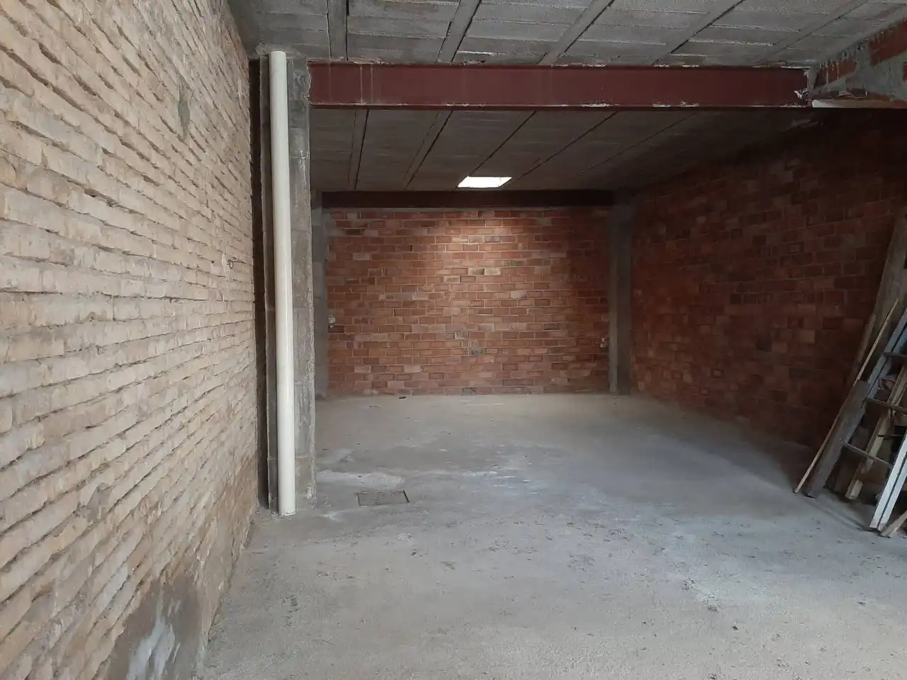 Local en venta en Caudiel