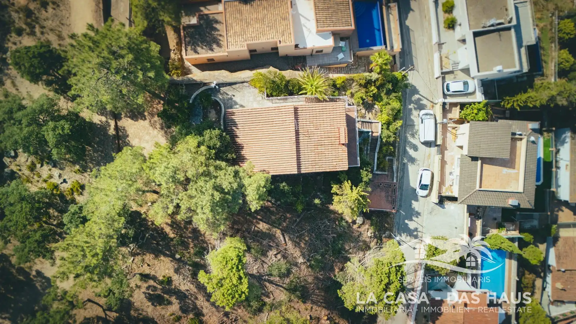 Außenansicht von Haus oder Chalet zum Verkauf in Lloret de Mar mit Privatgarten, Terrasse und Abstellraum