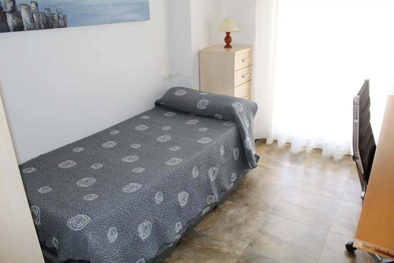Schlafzimmer von Maisonette zur Miete in Oliva mit Klimaanlage, Terrasse und Möbliert
