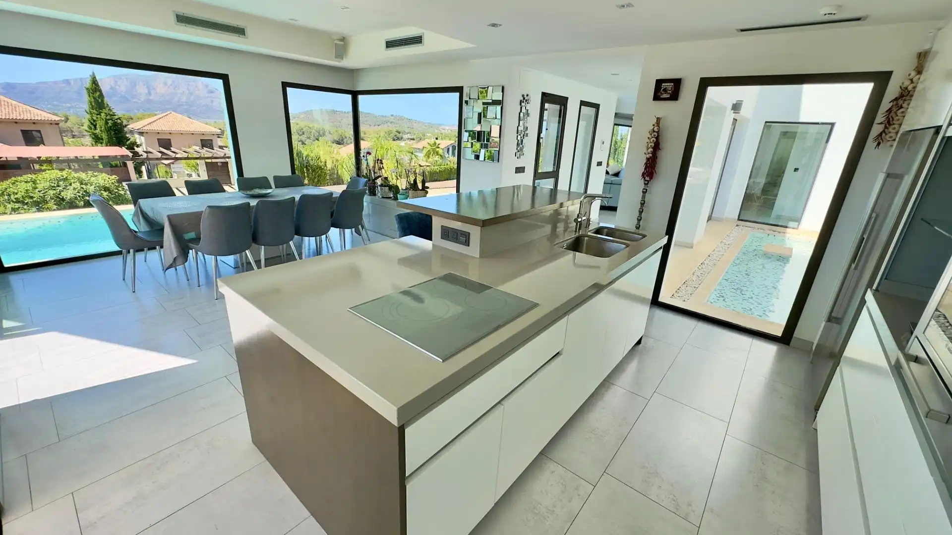 Kitchen of Houses for sale in Jávea / Xàbia  with Air Conditioner, Heating and Private garden