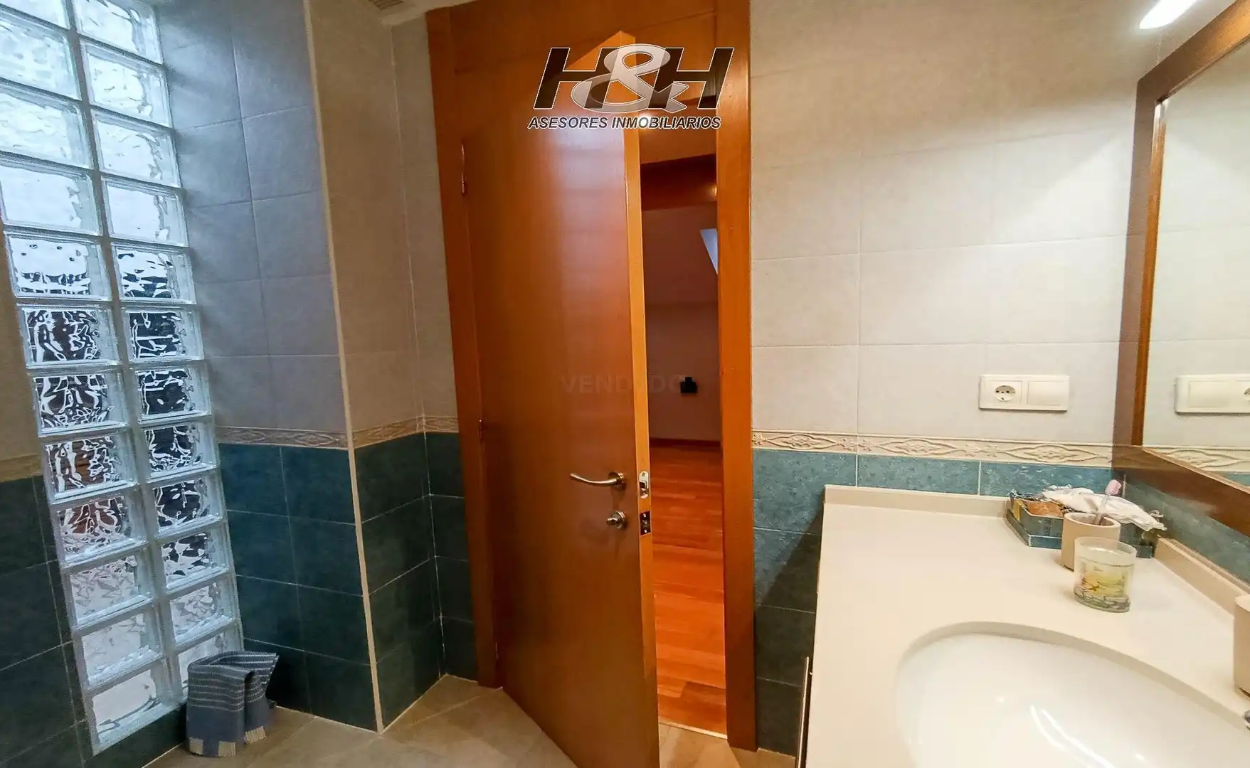 Baño de Casa o chalet en venta en Burjassot con Aire acondicionado, Calefacción y Trastero