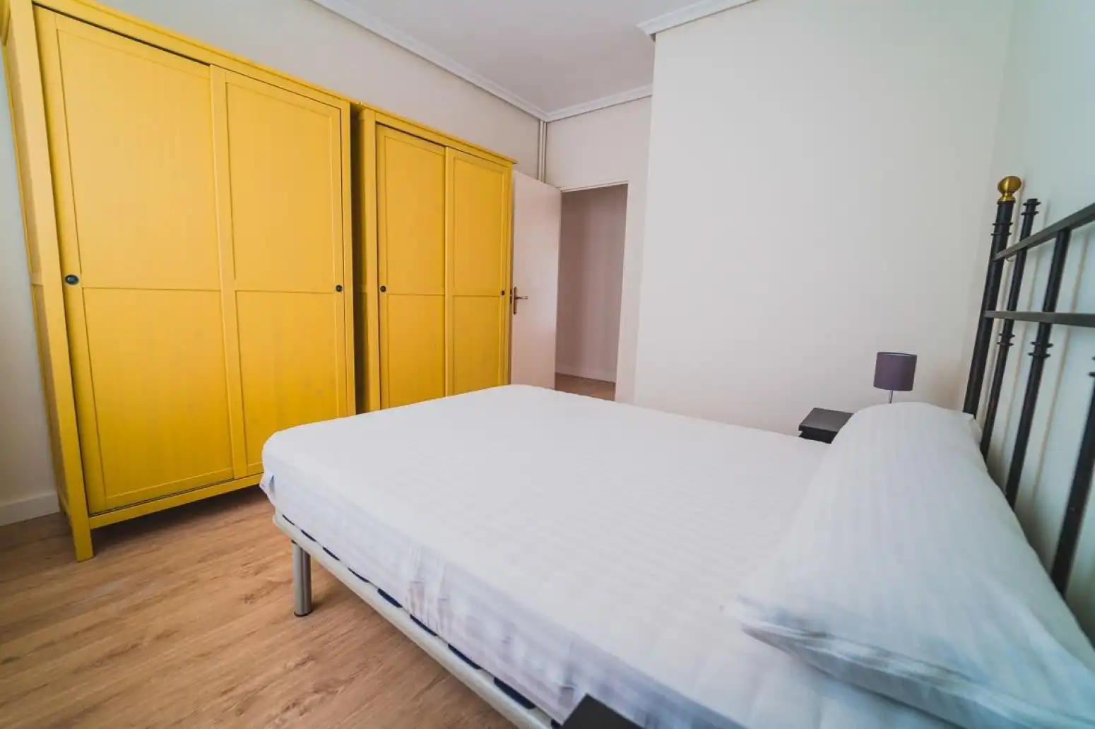 Bedroom of Flat for rent in Santander  with Heating, Parquet flooring and Furnished