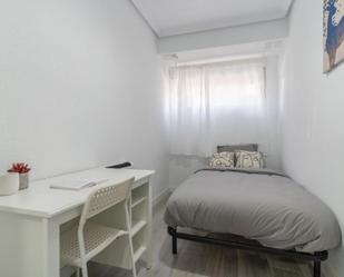 Apartament per a compartir a Zofio