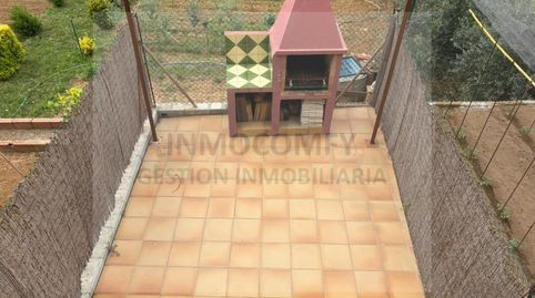 Foto 2 de Piso en venta en Calle Pere Caimo, La Bisbal d'Empordà, Girona