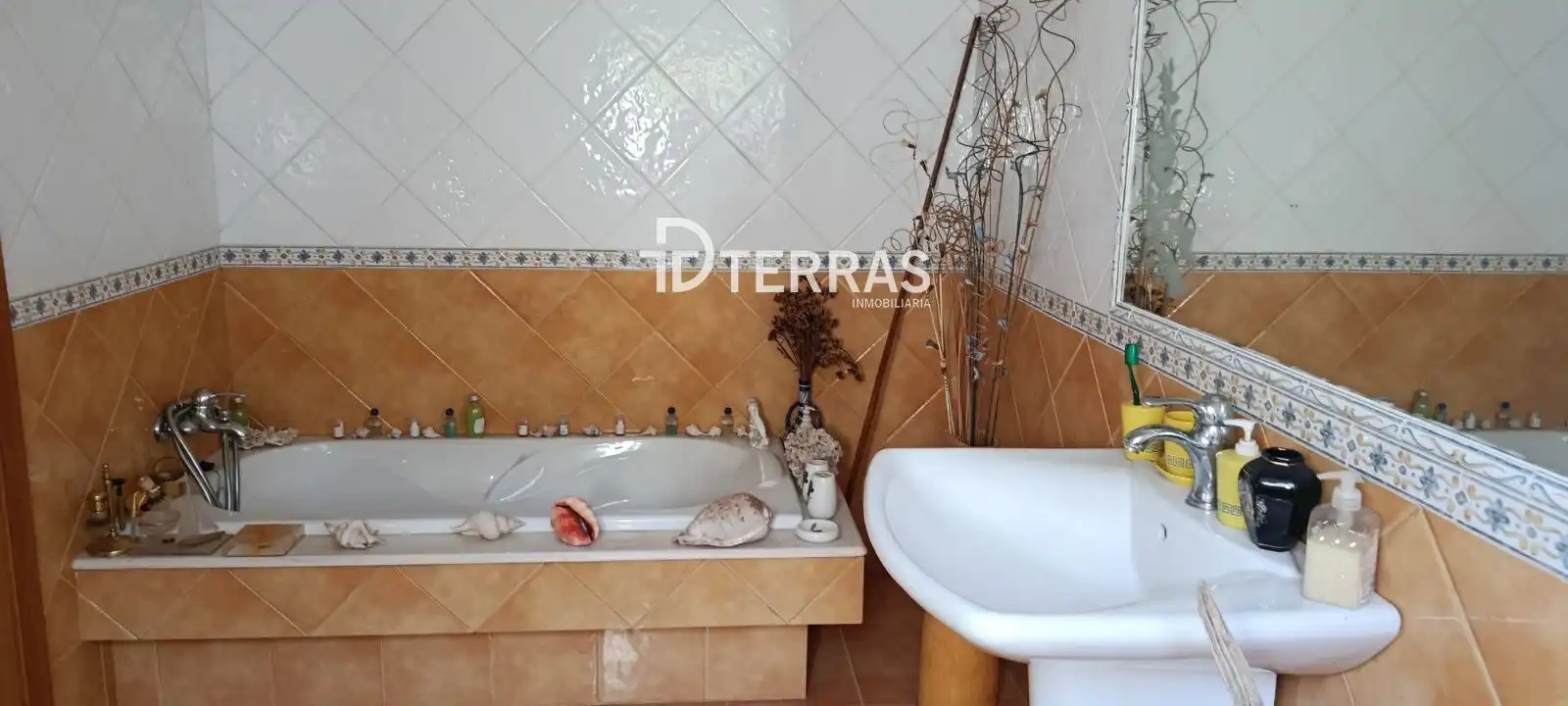 Baño de Casa o chalet en venta en Vilaboa con Calefacción, Jardín privado y Terraza