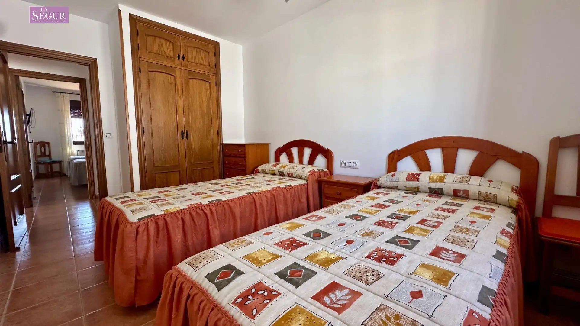 Dormitori de Casa o xalet en venda en Conil de la Frontera amb Jardí privat, Terrassa i Piscina