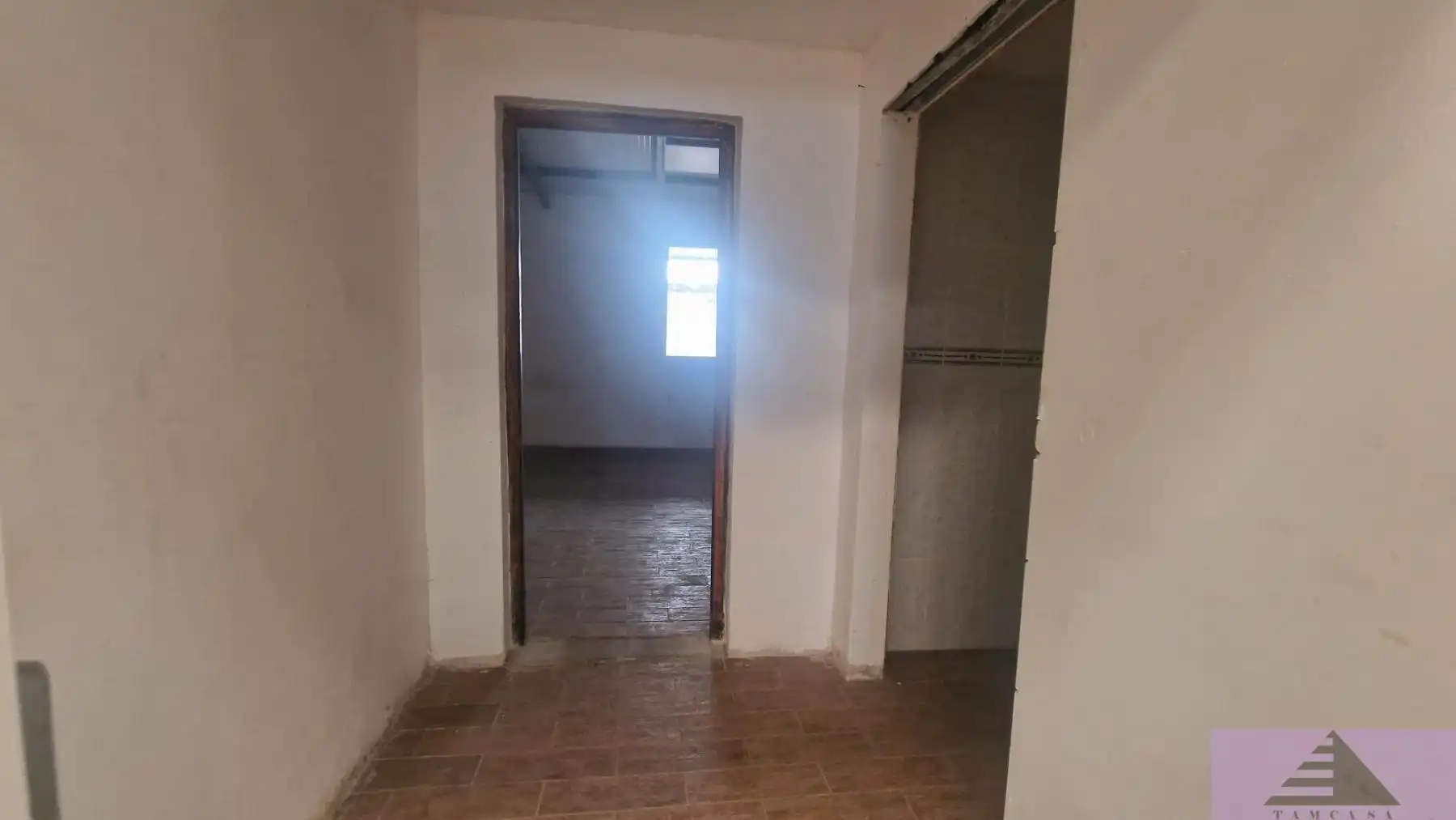 Industrial building for sale in Zona Entrada - Gasolineras, imagen 9