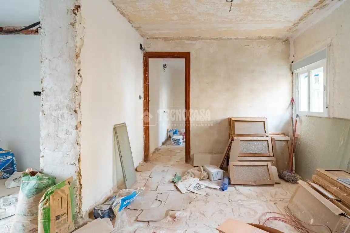 Flat for sale in Granada