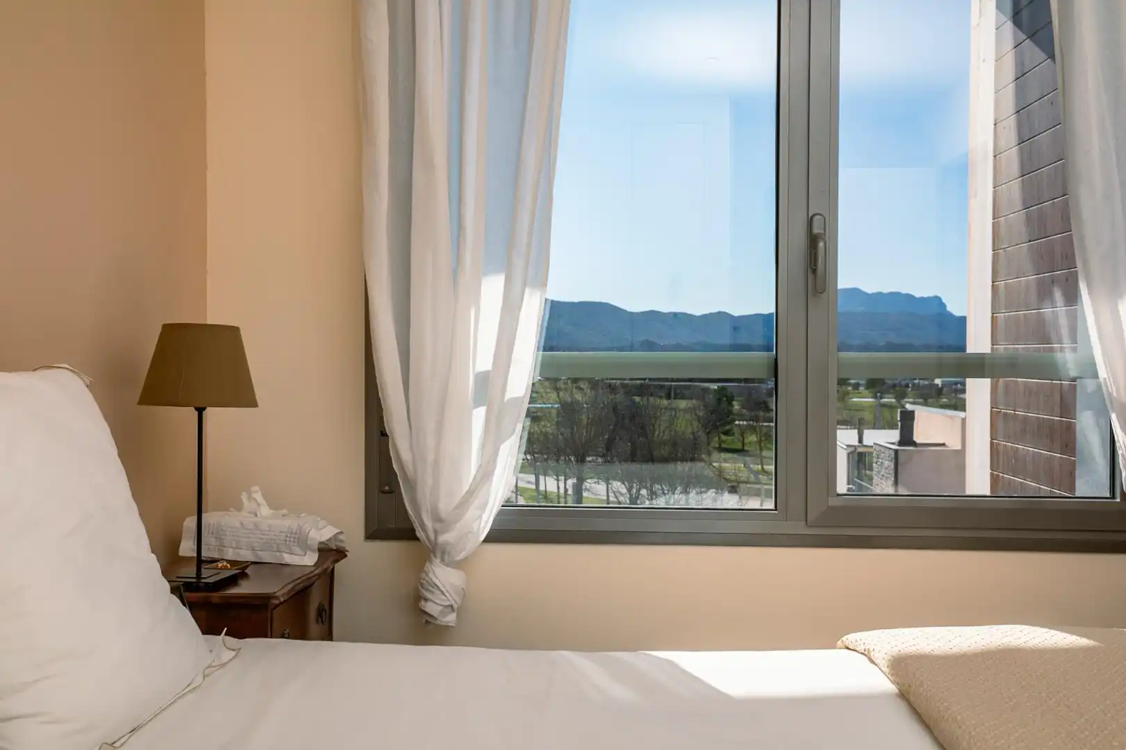 Habitación de Dúplex en venta en Sabiñánigo con Calefacción, Terraza y Trastero