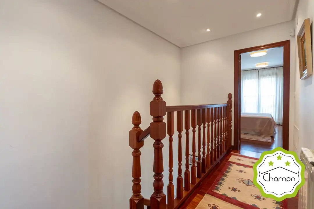 Houses for sale in Castro-Urdiales  with Heating and Furnished