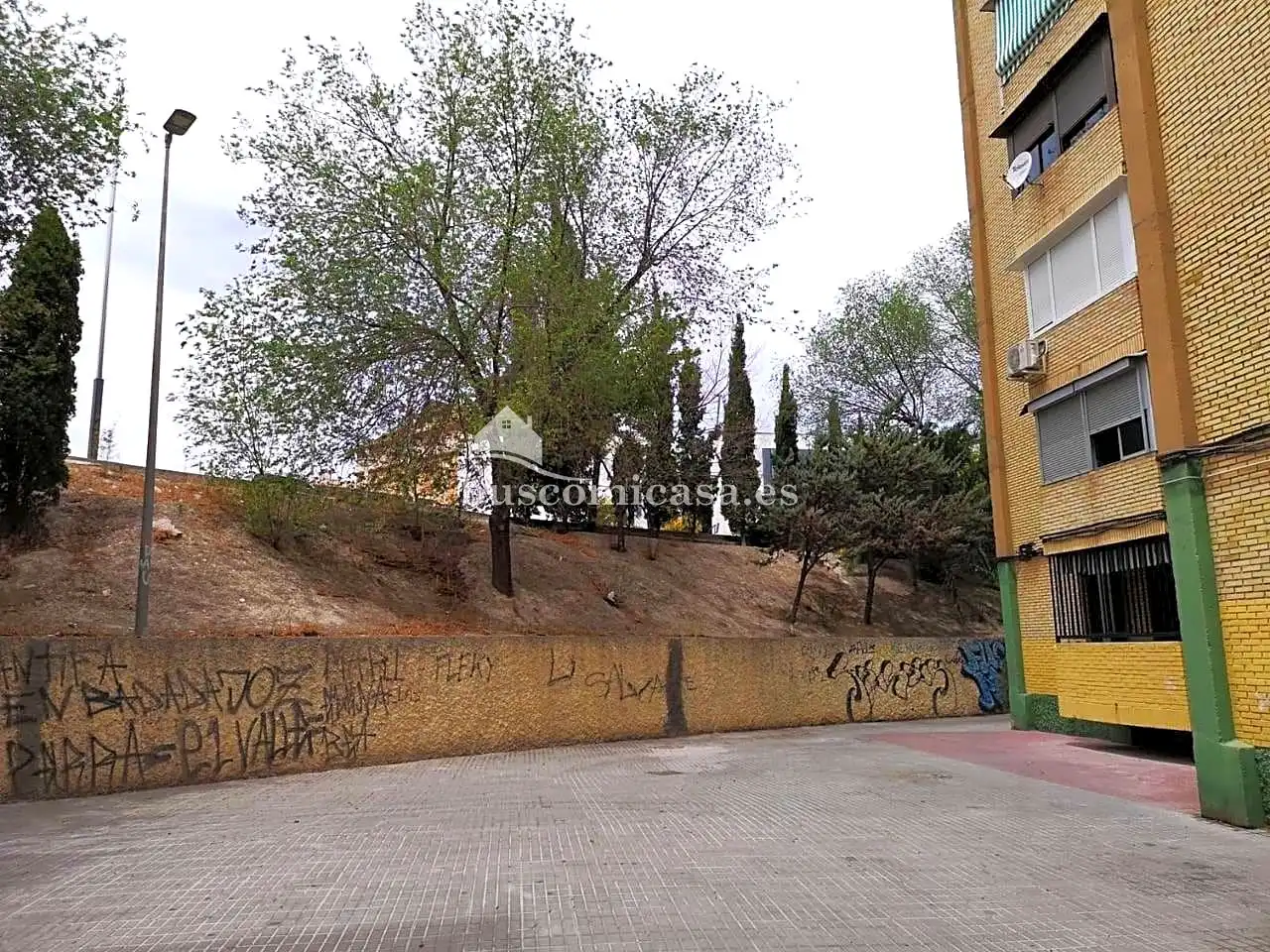 Vista exterior de Planta baja en venta en Jaén con Terraza y Balcón