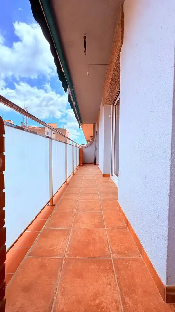 Terraza de Piso en venta en Castellar del Vallès con Calefacción y Terraza