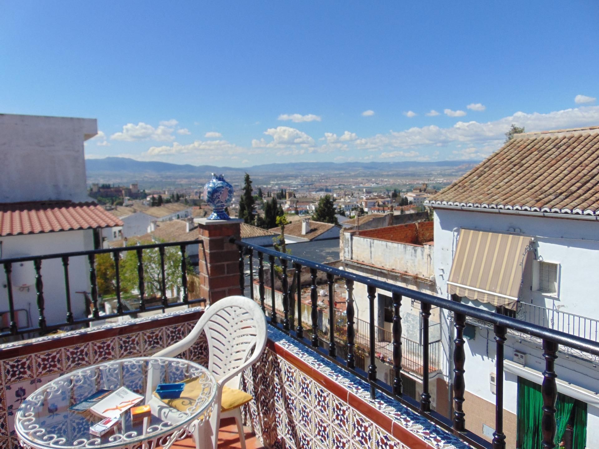 Vista exterior de Casa adosada en venda en  Granada Capital
