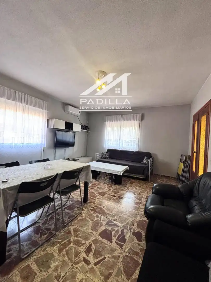 Sala de estar de Casa o chalet en venta en Santa Cruz del Retamar con Aire acondicionado, Calefacción y Terraza