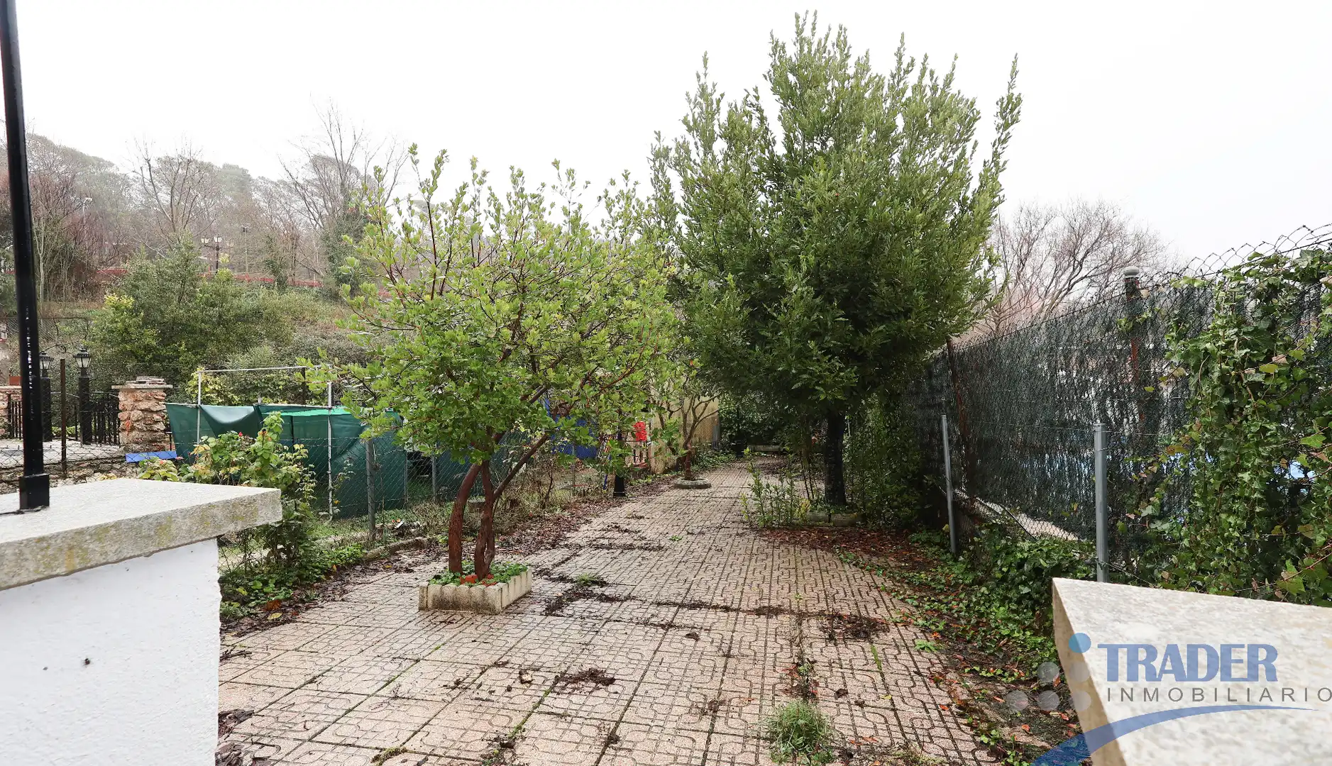 Casa adosada en venda en Los Santos de la Humosa amb Jardí privat, Terrassa i Traster