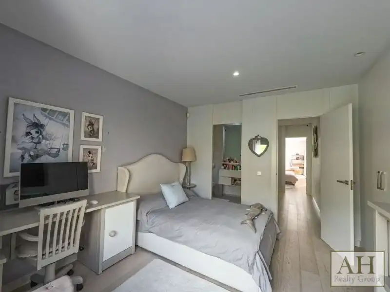 Bedroom of Houses for sale in Finestrat