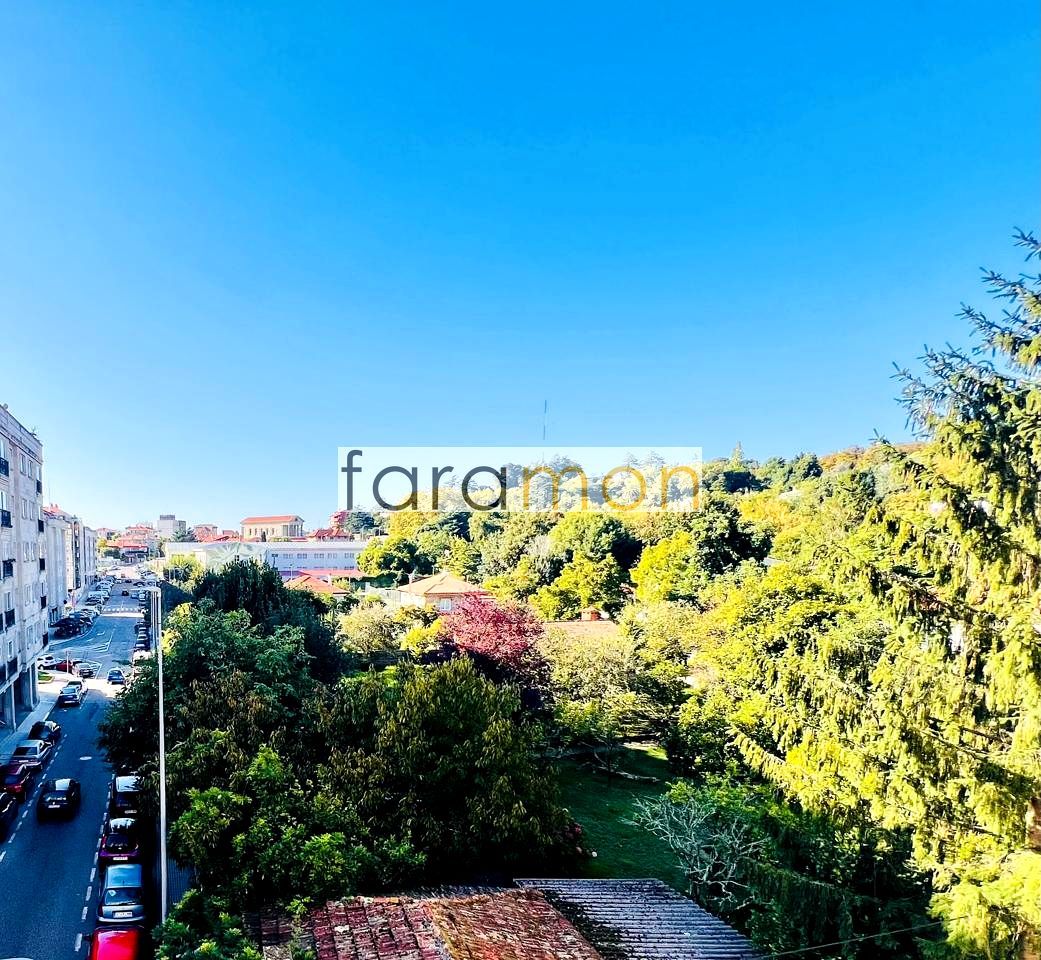 Piso en venta en Rúa De Zaragoza, O Castro, Centro Urbano