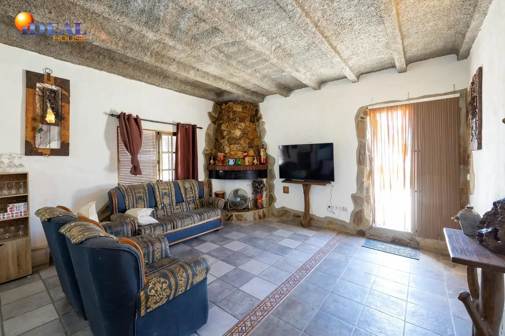 Sala de estar de Casa o chalet en venta en Huéneja con Aire acondicionado y Trastero