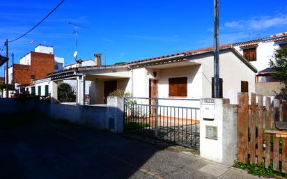 Exterior view of House or chalet for sale in L'Escala