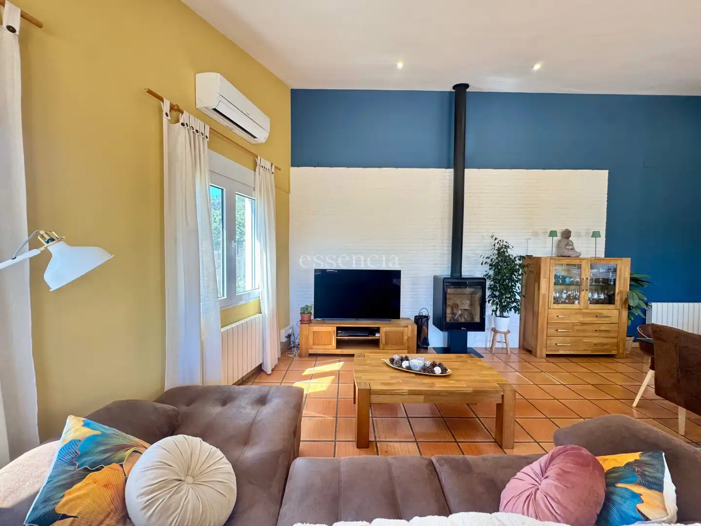Sala d'estar de Casa o xalet en venda en Ròtova amb Aire condicionat, Calefacció i Jardí privat