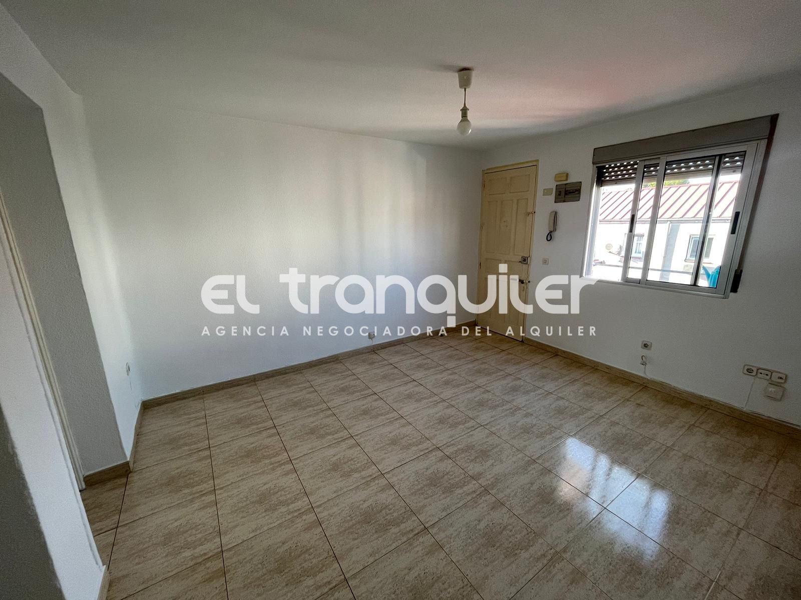 Living room of Flat to rent in  Madrid Capital  with Washing machine