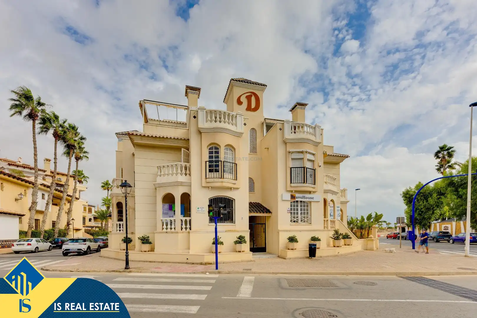 Apartamento con piscina en venta en Playa de los Locos, imagen 32