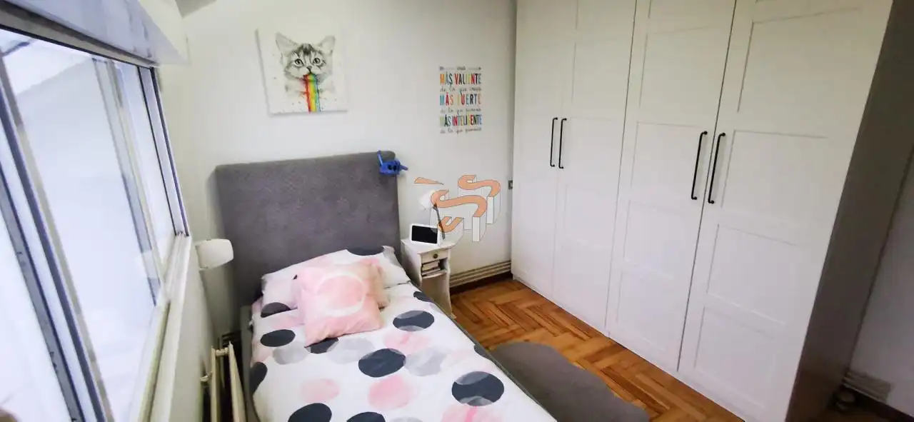 Habitación de Dúplex en venta en Ferrol con Calefacción, Parquet y Trastero