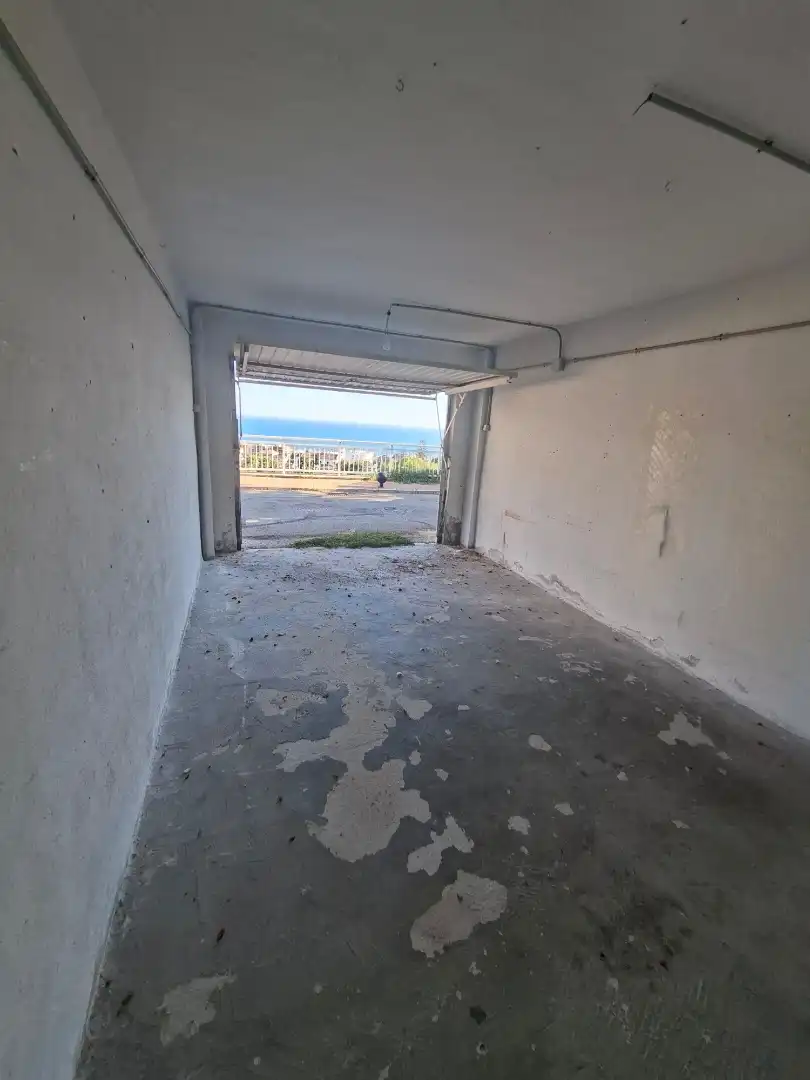 Parking de Piso en venta en Málaga con Trastero y Amueblado