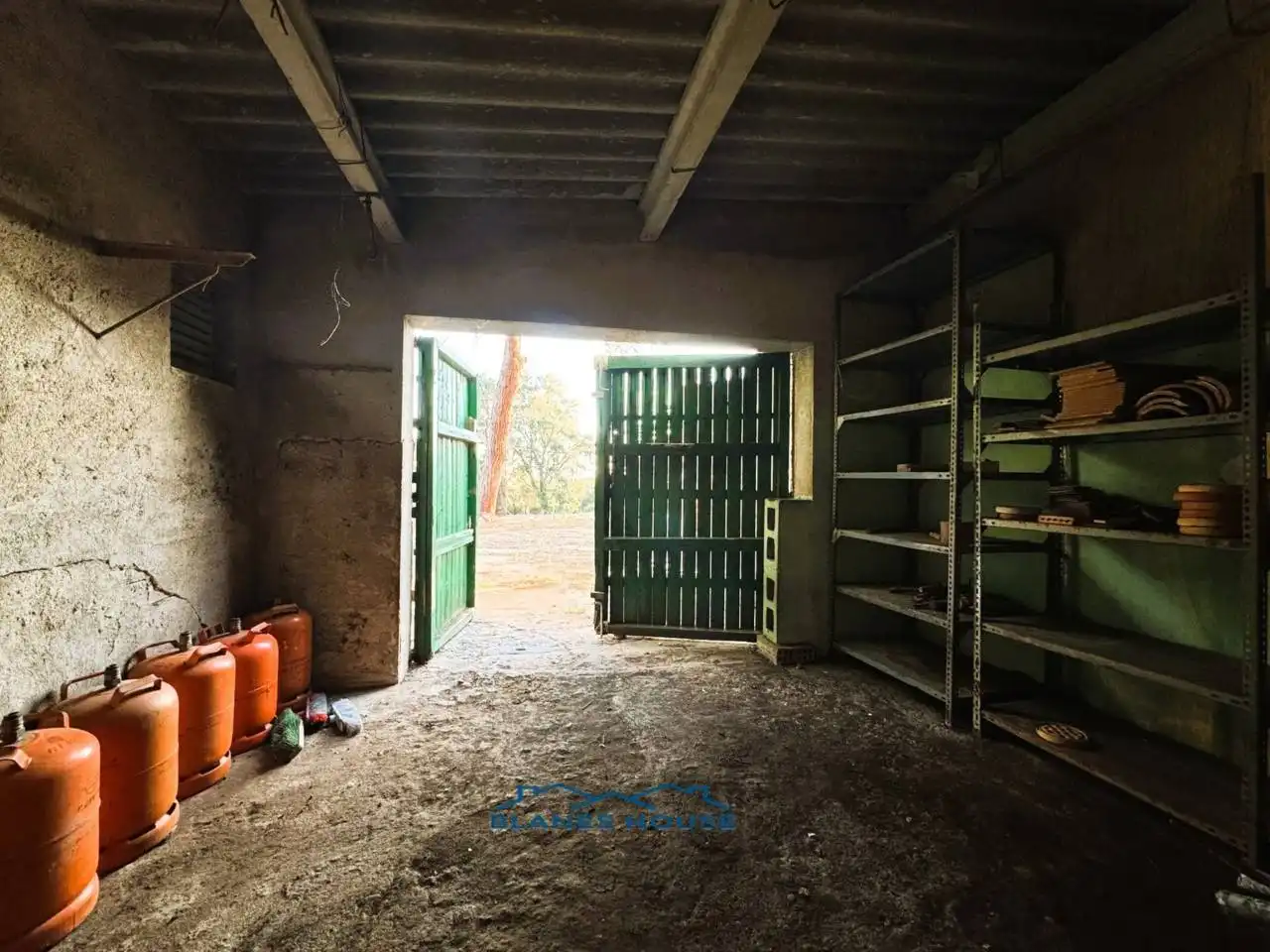 Finca rústica en venda en Tordera amb Jardí privat