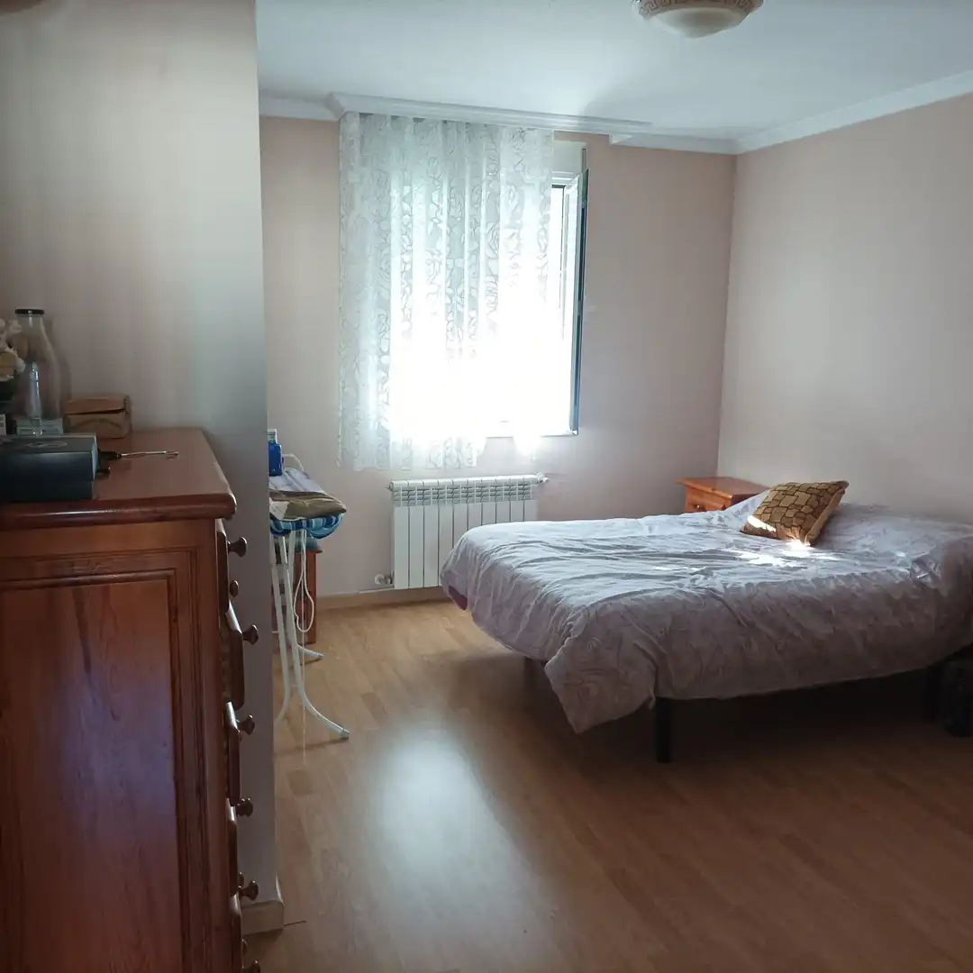 Bedroom of Detached homes for sale in Villanueva de Alcardete  with Air Conditioner, Heating and Private garden