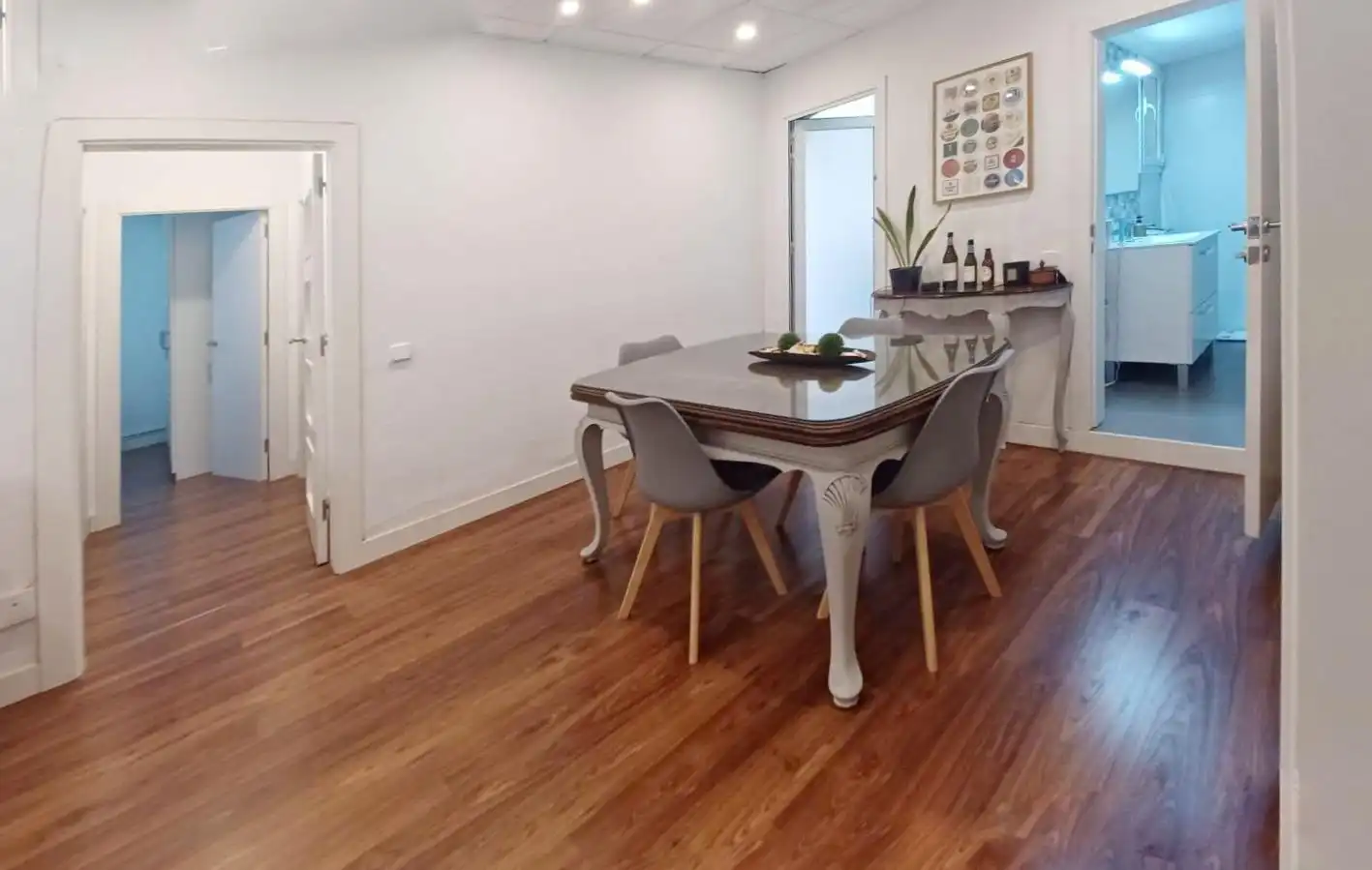 Comedor de Piso en venta en Barcelona con Calefacción