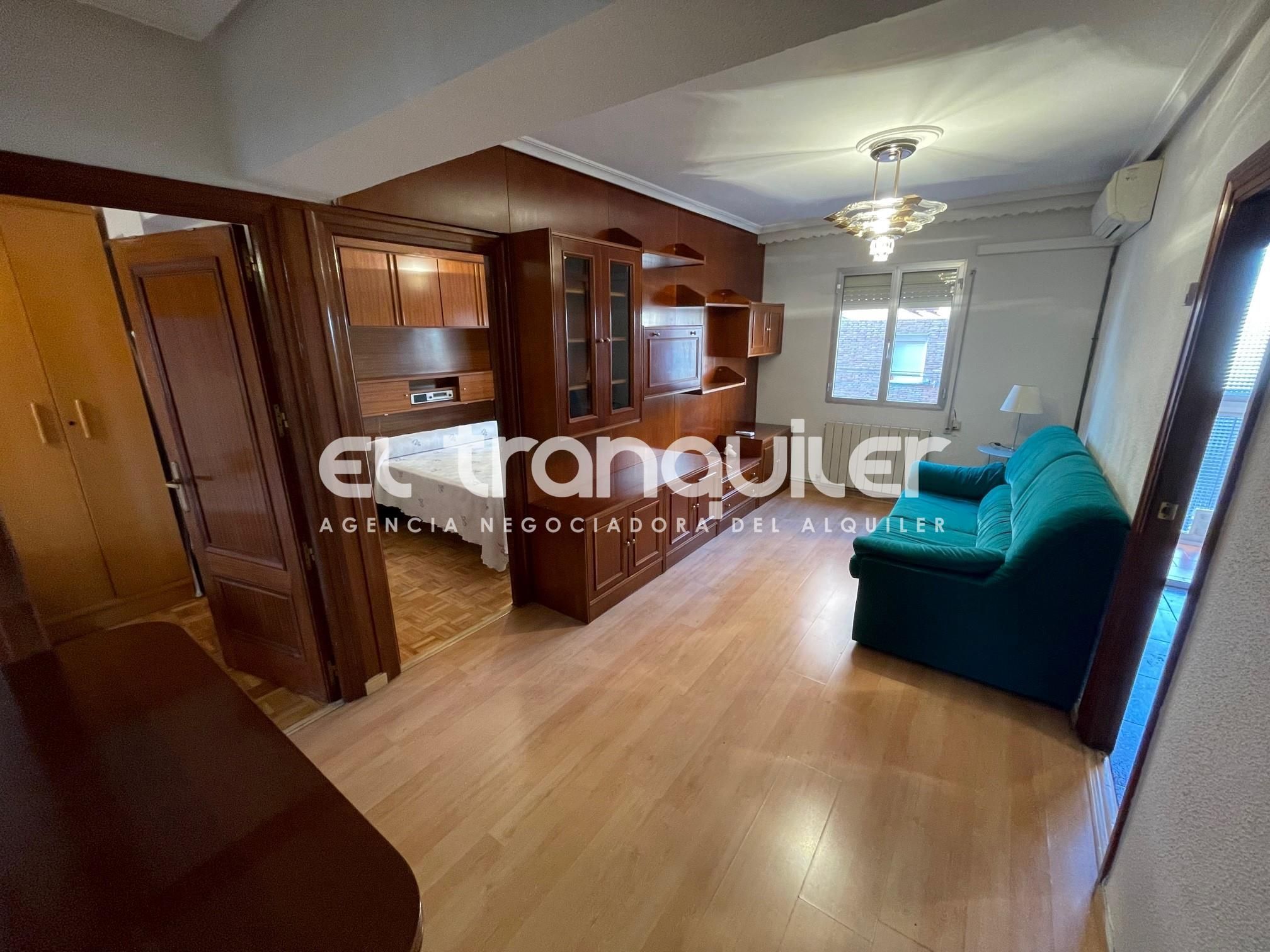 Living room of Flat for sale in  Madrid Capital  with Air Conditioner and Terrace