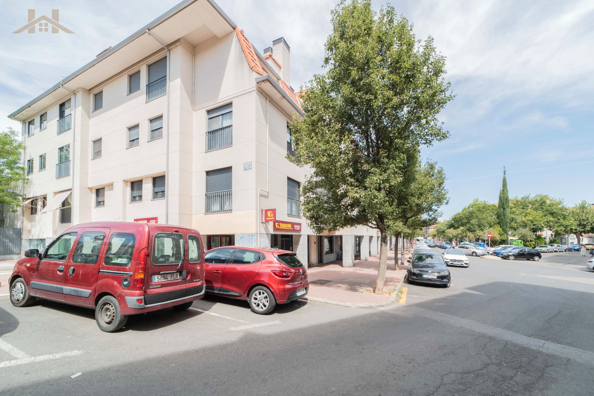 Vista exterior de Ático en venta en El Escorial con Aire acondicionado, Calefacción y Terraza