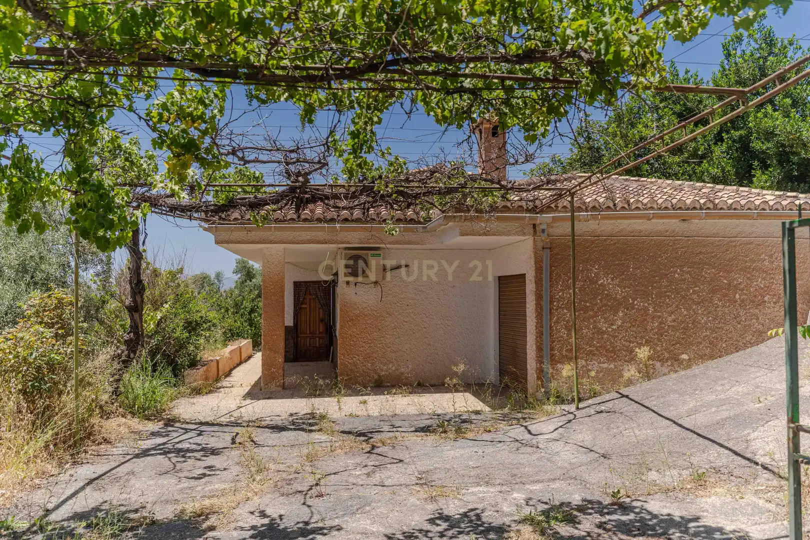 Vista exterior de Finca rústica en venta en Carataunas con Jardín privado, Trastero y Piscina