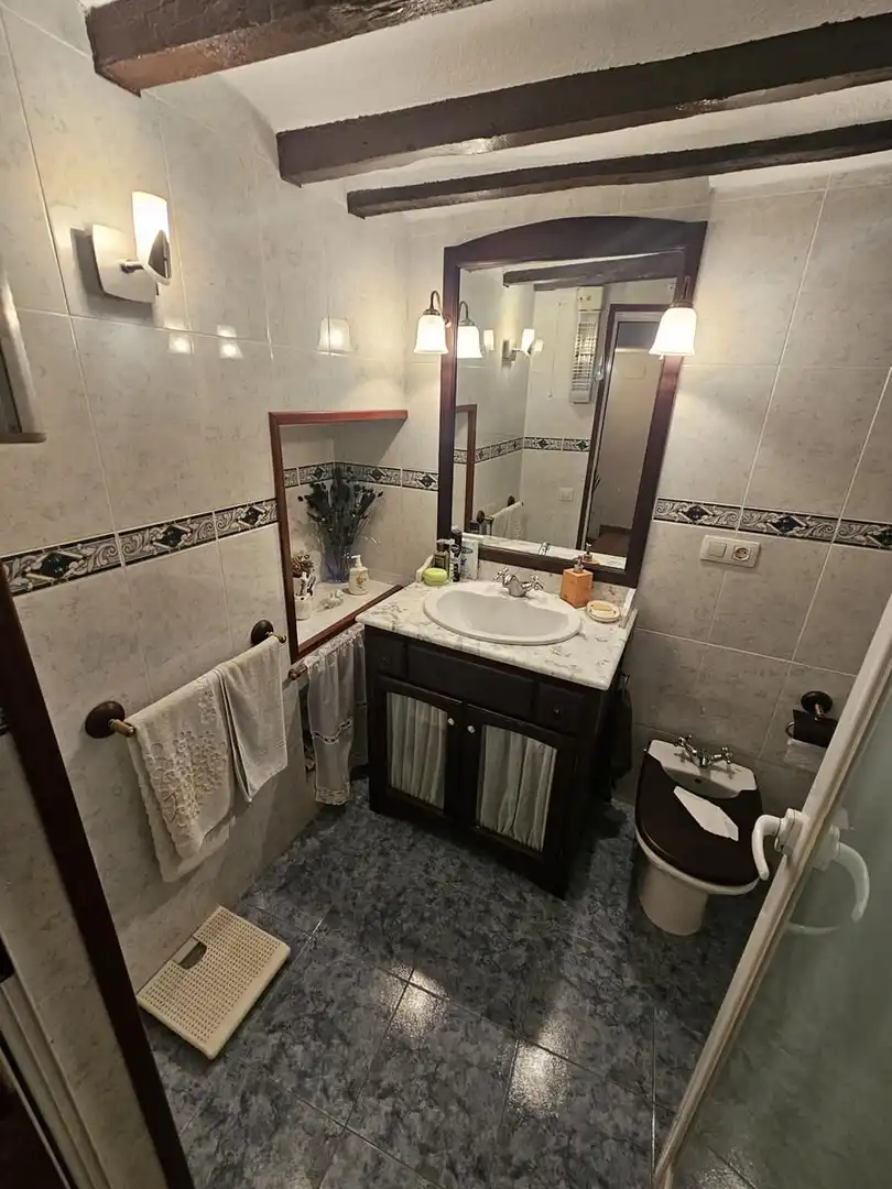 Bany de Casa o xalet en venda en Les Coves de Vinromà amb Moblat