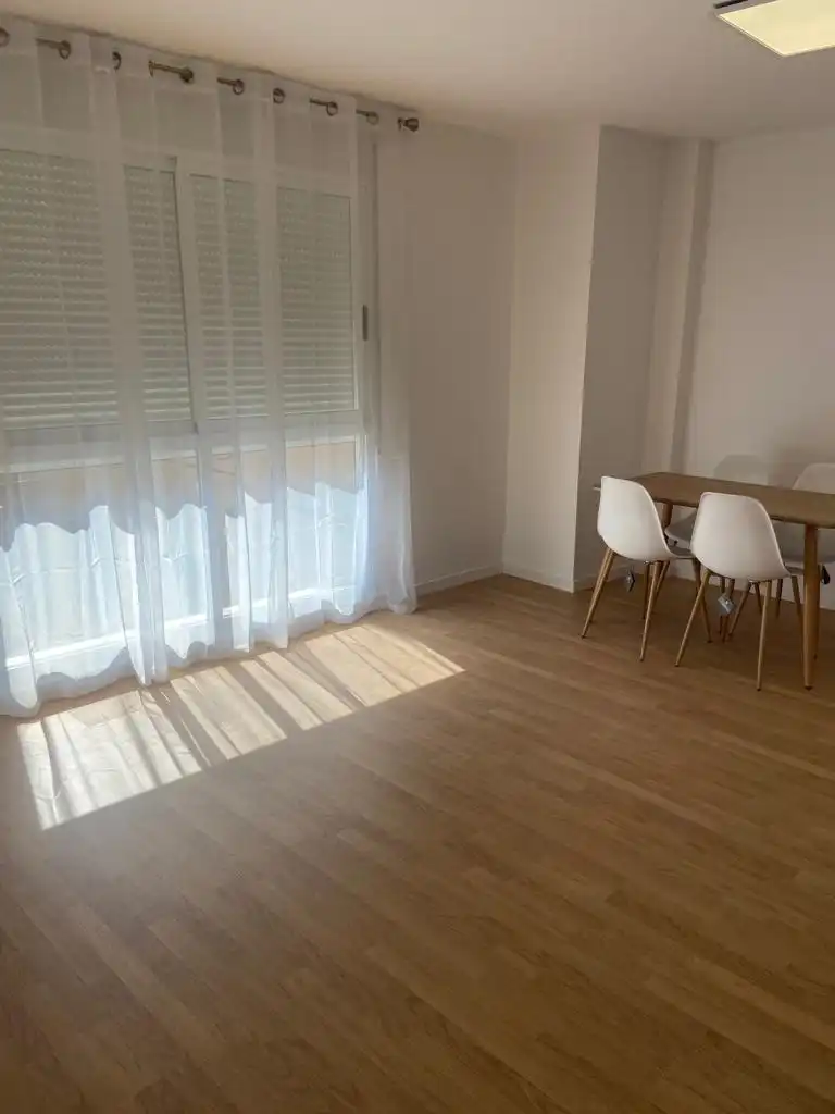 Menjador de Apartament de lloguer en Benaguasil amb Traster