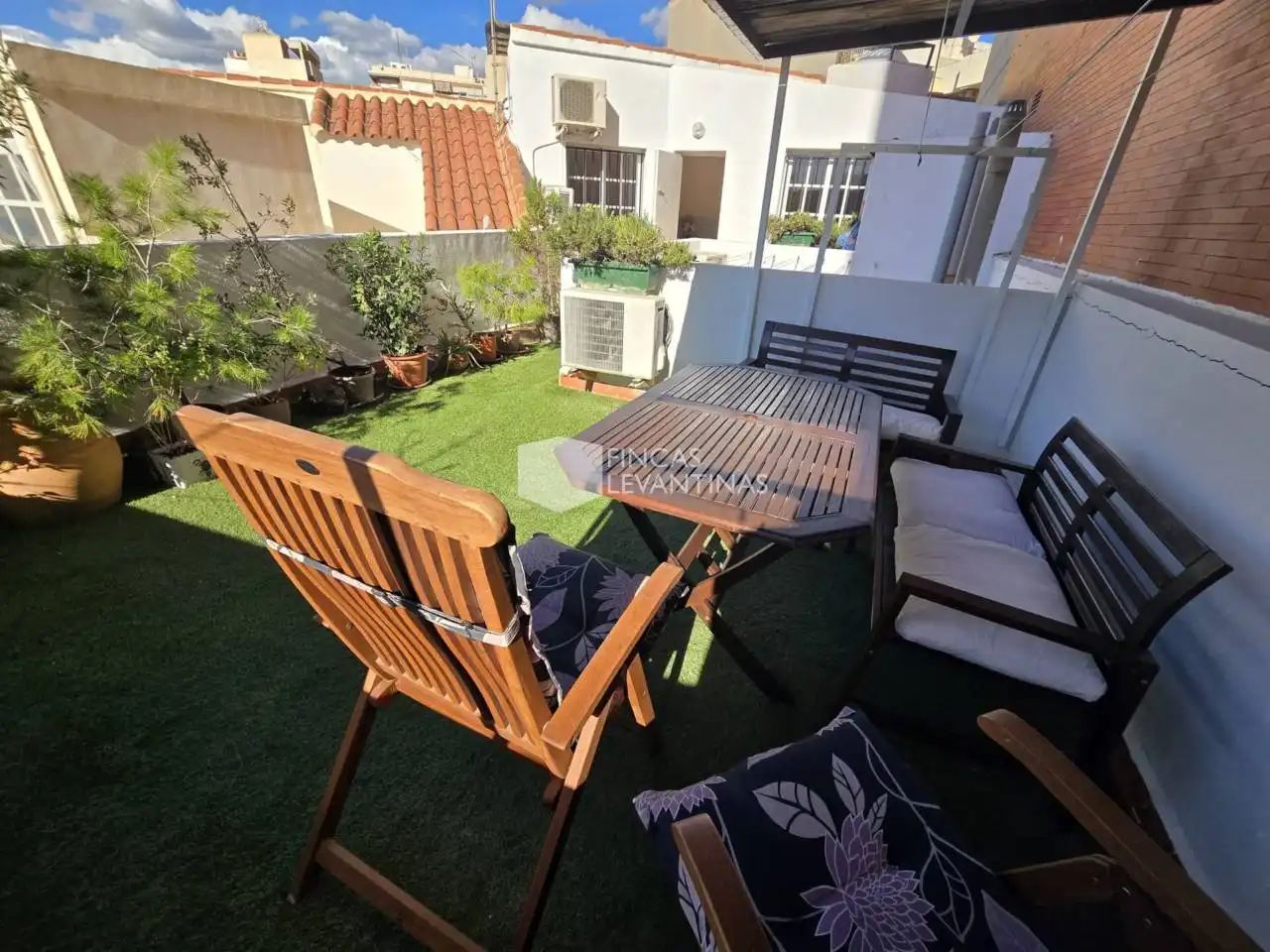 Casa amb jardí en venda a Centro, imagen 2