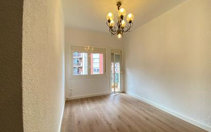 Bedroom of Flat for sale in  Barcelona Capital  with Balcony