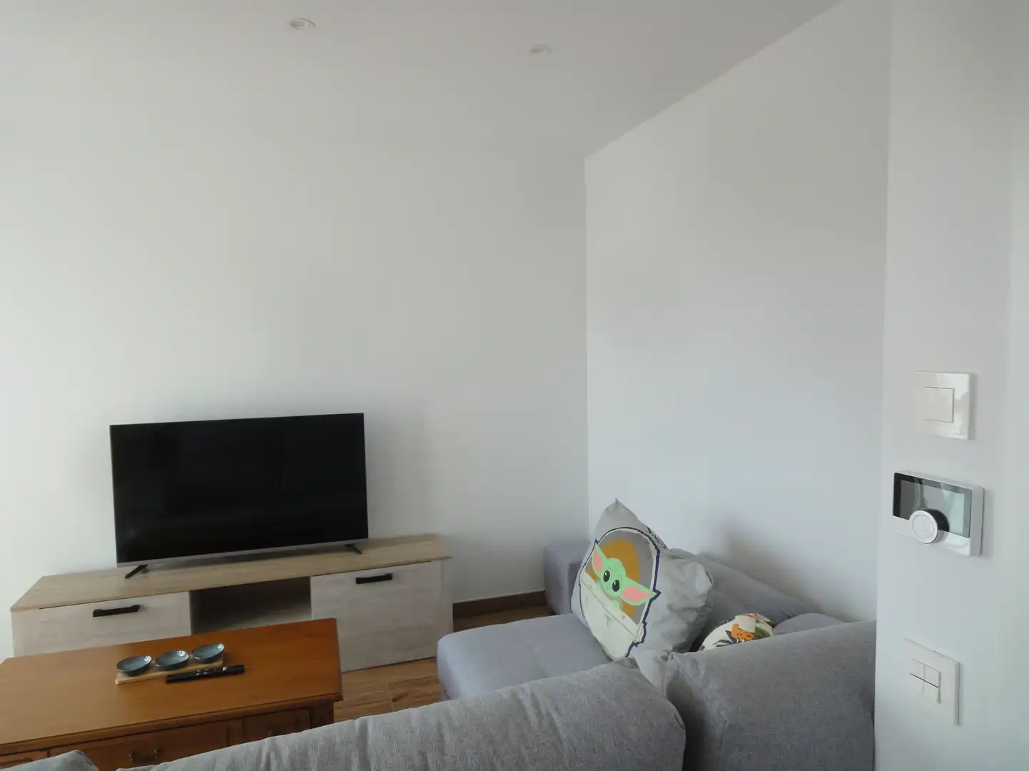 Wohnzimmer von Wohnung zur Miete in Bilbao  mit Heizung, Möbliert und Balkon