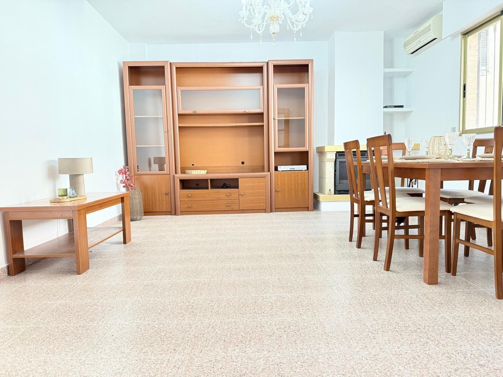 Sala d'estar de Casa o xalet en venda en Molina de Segura amb Aire condicionat, Terrassa i Balcó